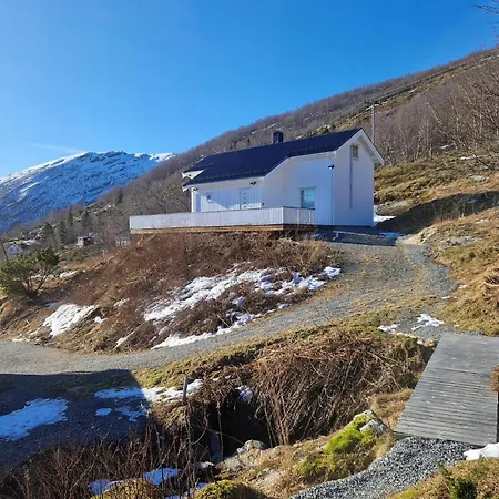 Σπίτι διακοπών 3 Bedroom Awesome In Sandhornoy Finnset