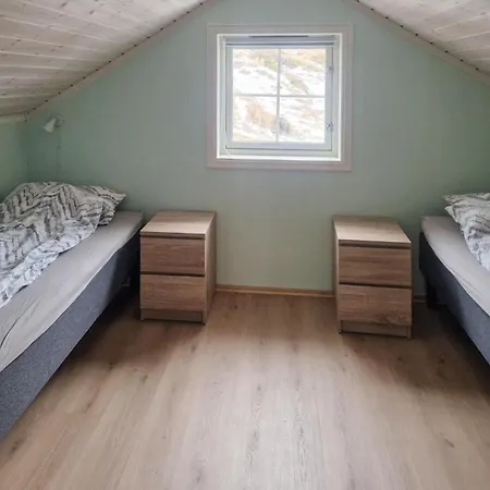 3 Bedroom Awesome In Sandhornoy *