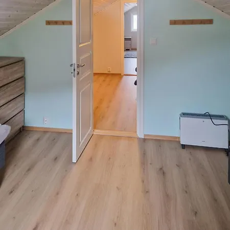 3 Bedroom Awesome In Sandhornoy Finnset